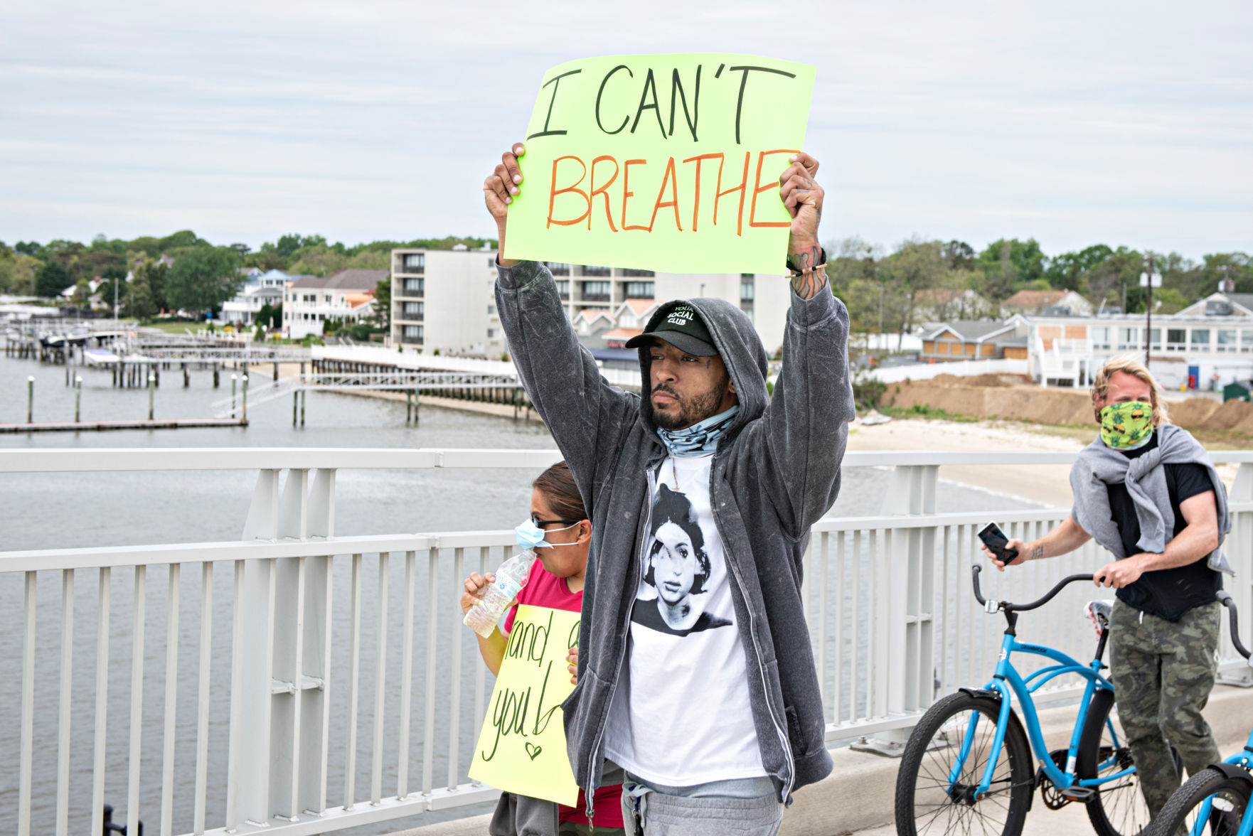 060320_nws_ocprotest